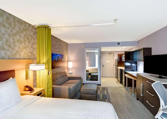 Home2 By Hilton Hanes Mall Hotel Winston-Salem