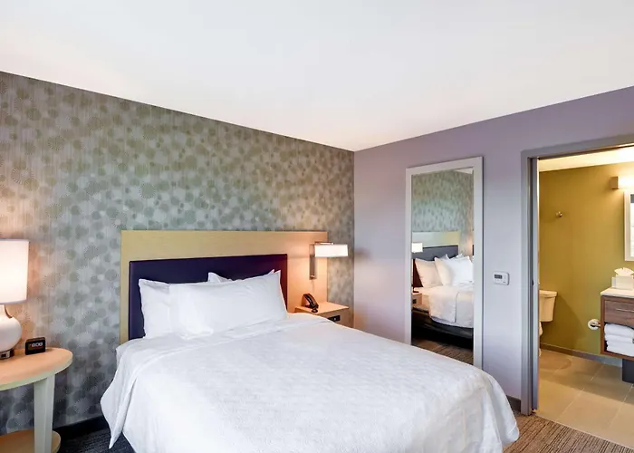 Home2 By Hilton Hanes Mall Hotel Winston-Salem